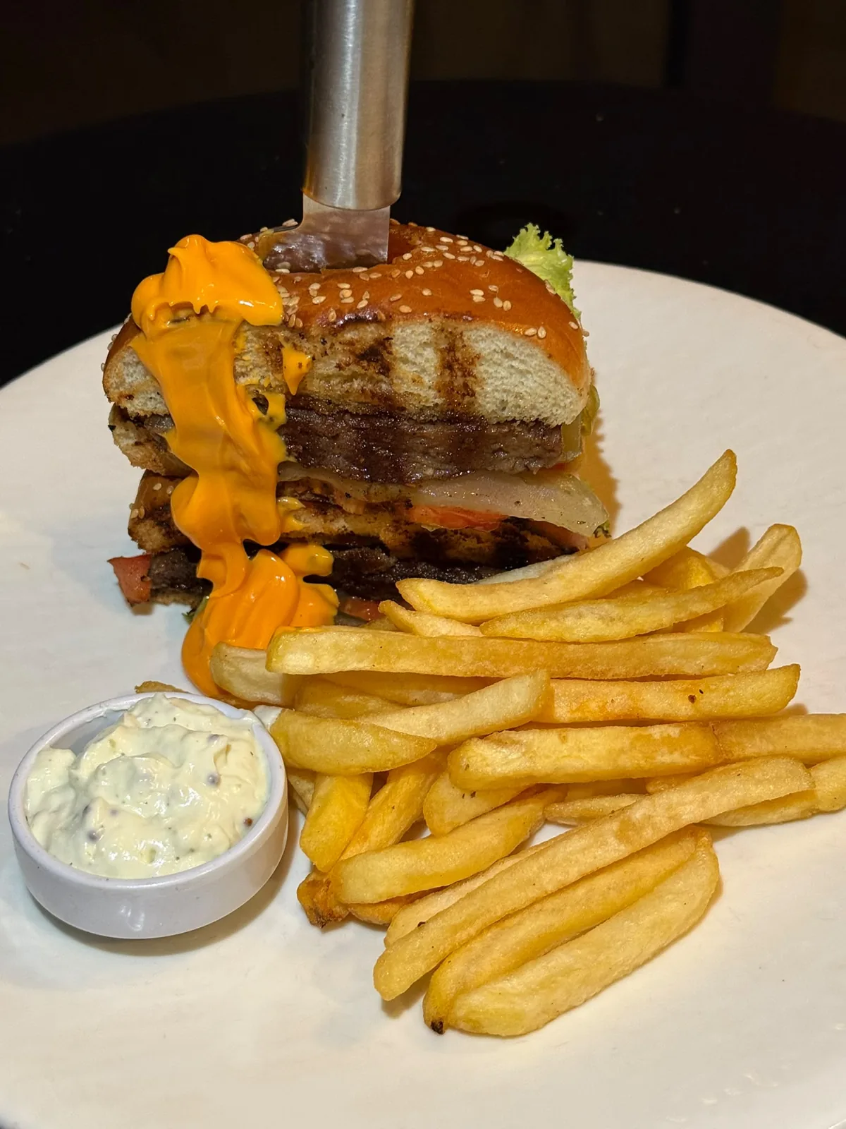 CHEESE BURGER